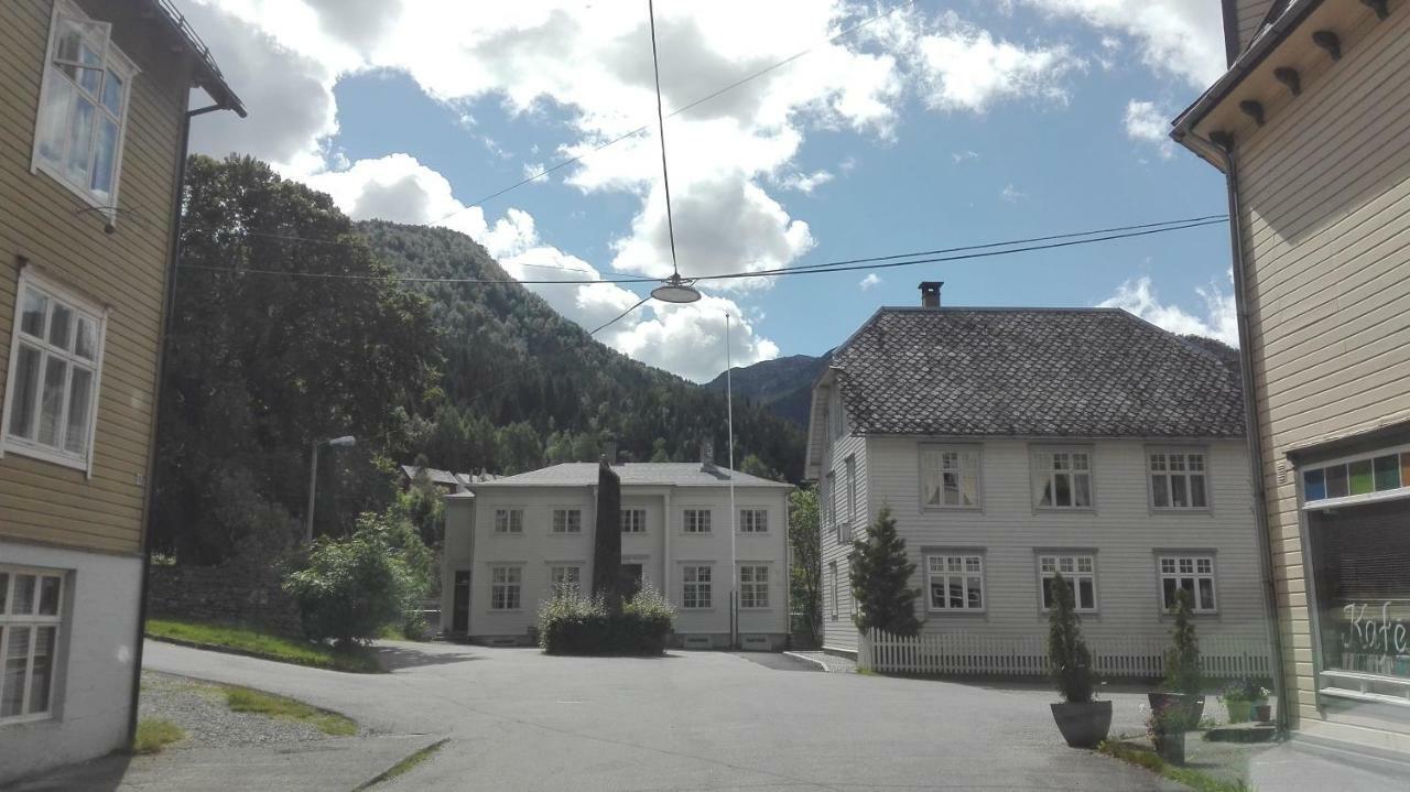Rongahuset Bnb Evanger Buitenkant foto