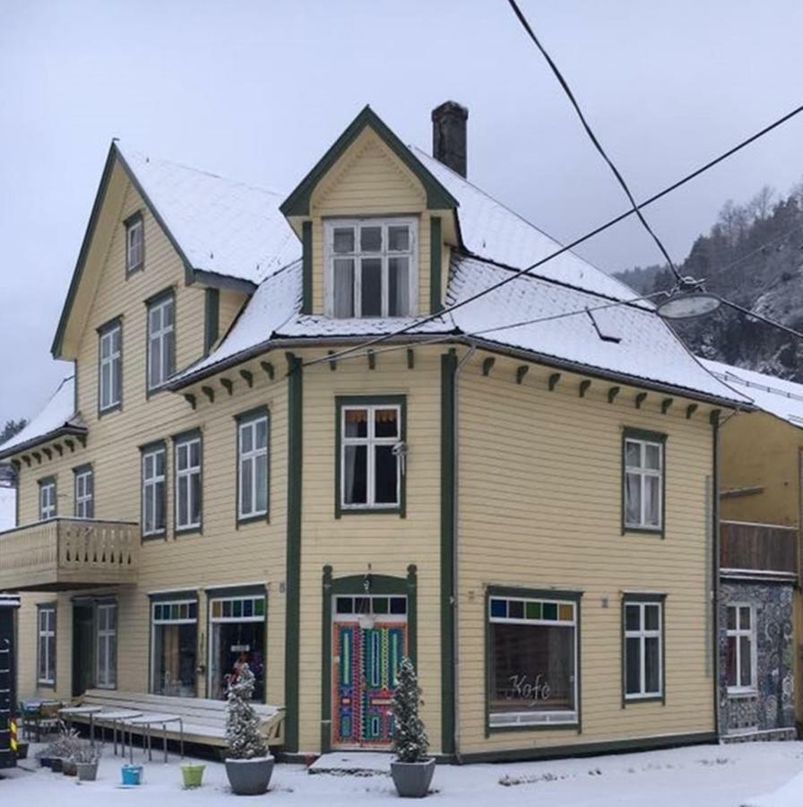 Rongahuset Bnb Evanger Buitenkant foto