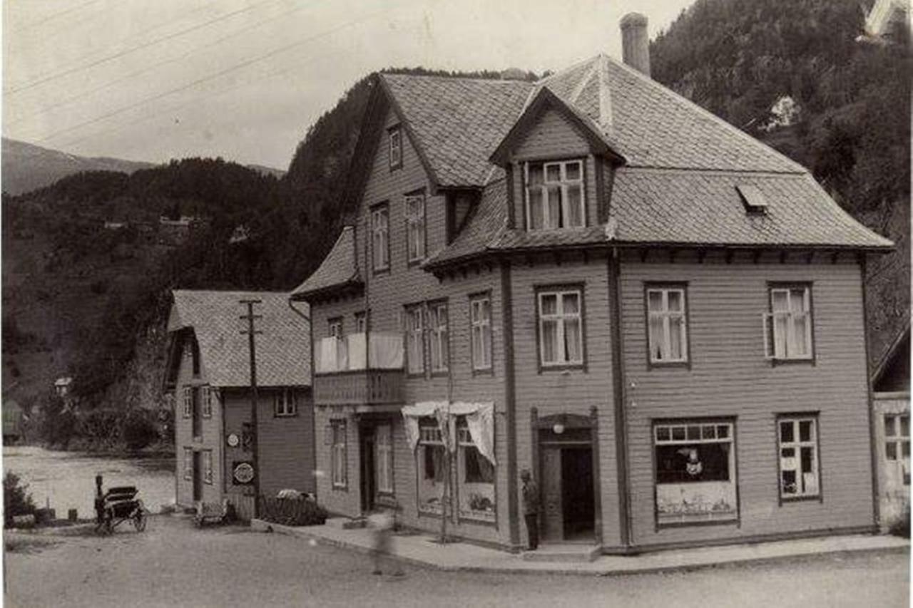 Rongahuset Bnb Evanger Buitenkant foto